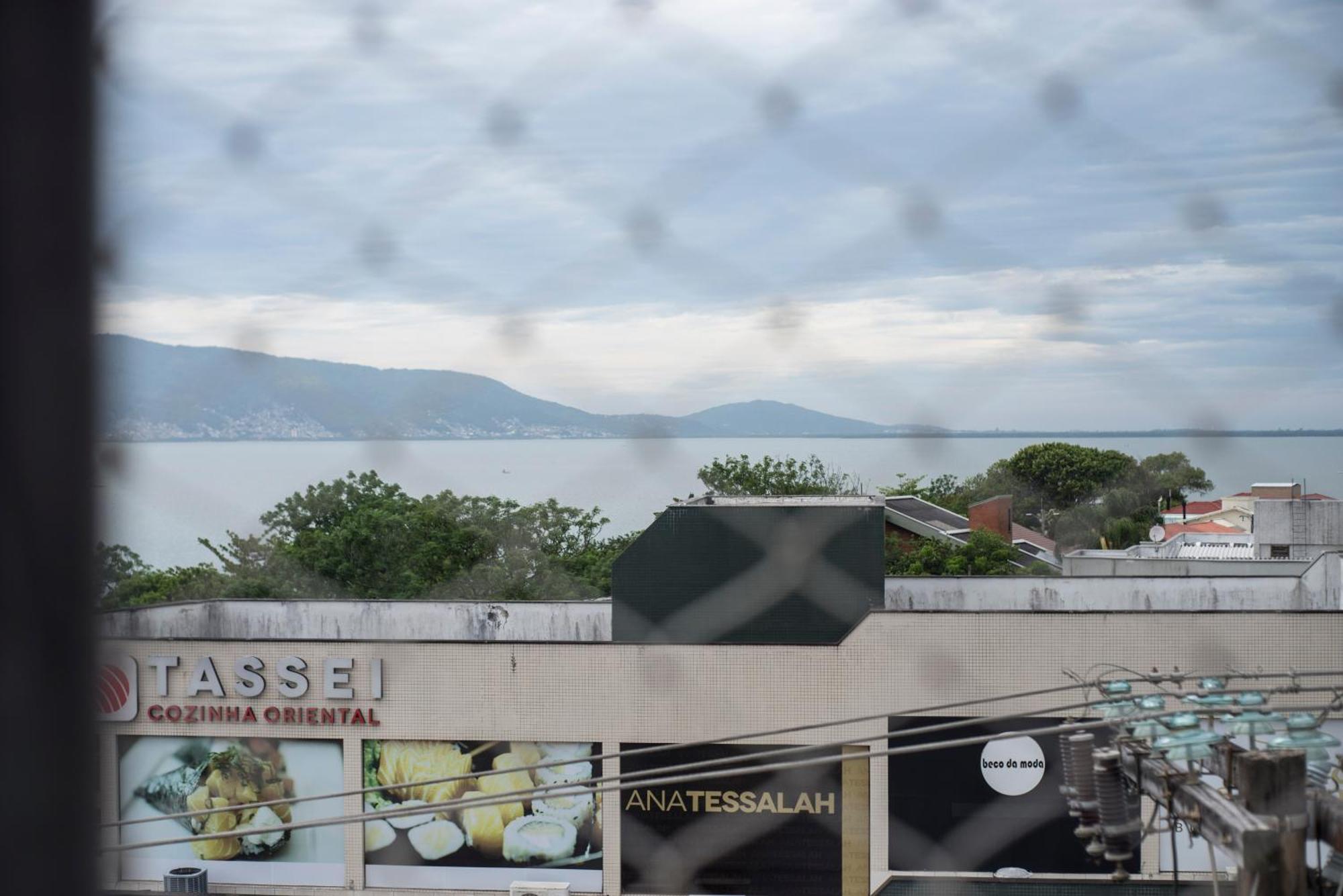 Vista Mar Na Via Gastronomica Coqueiros Coq2 Apartment Florianopolis Luaran gambar